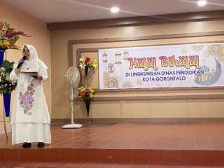 Pengumuman Pemenang Lomba Oleh Ibu Sekretaris Dinas Pendidikan Kota Gorontalo